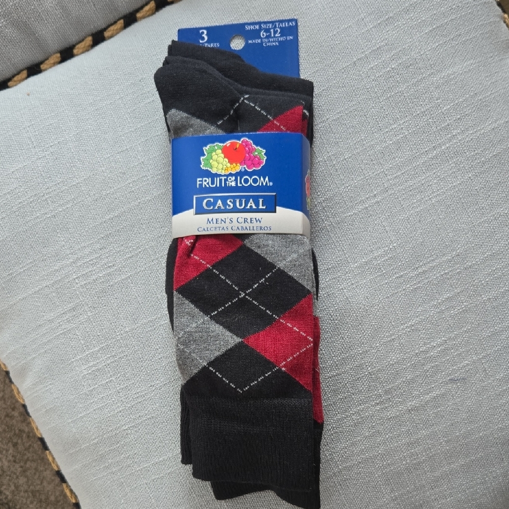 Fruit of the Loom Men's Argyle Crew Socks - Black, Gray, Red  ⭐️✨️NEW ⭐️✨️